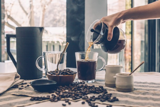 8 Summer’s Hottest Vacuum Coffee Making Trends